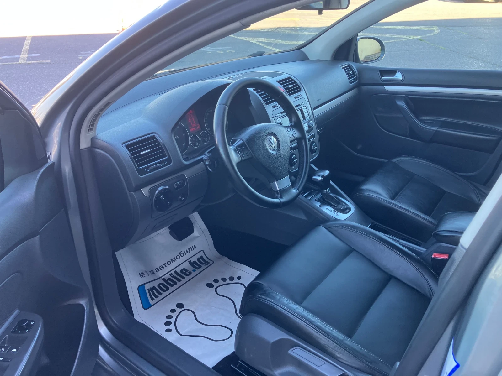 VW Golf 1.9TDI-HLINE, снимка 8 - Автомобили и джипове - 55779335