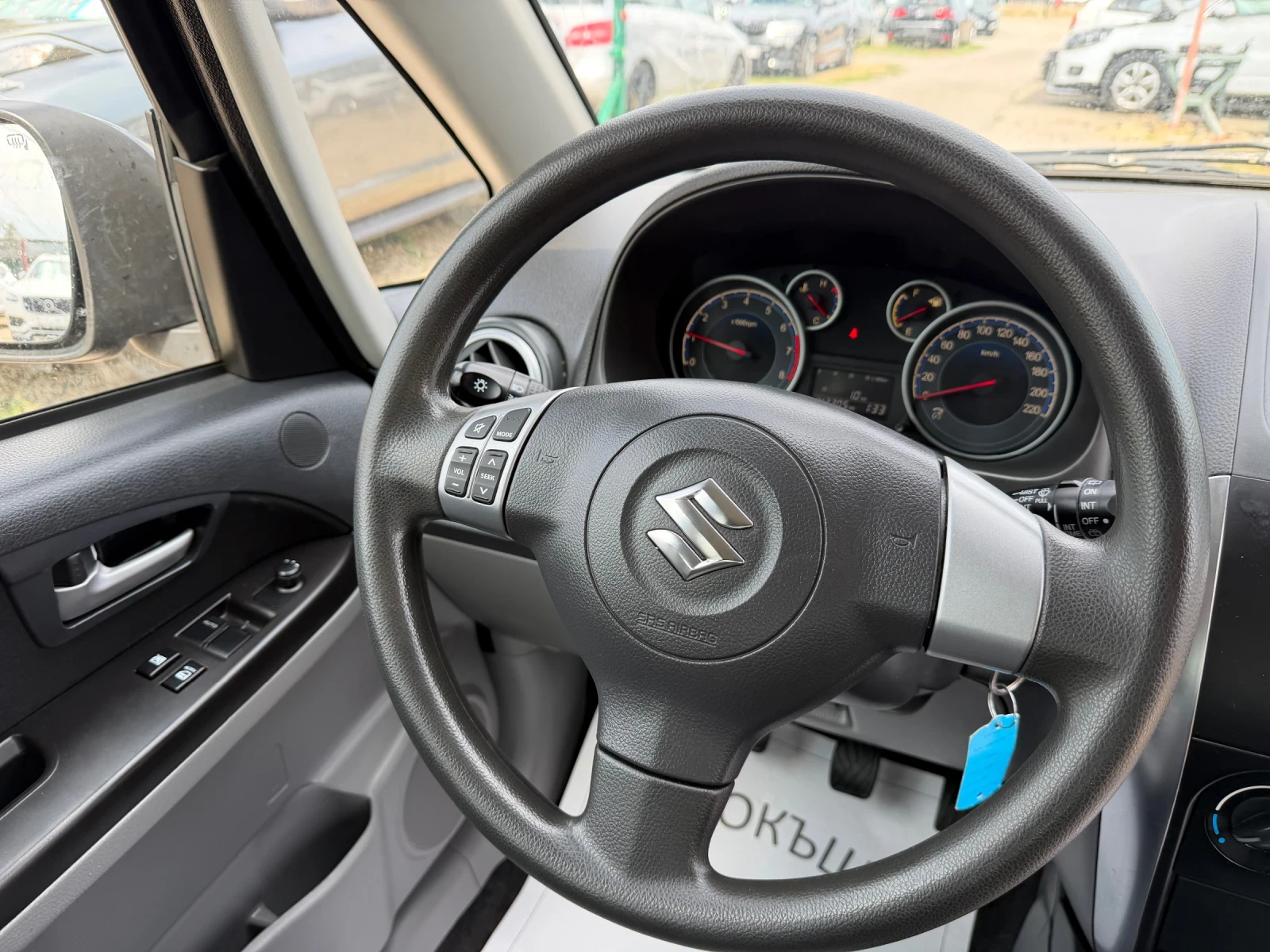 Suzuki SX4 1, 6 БЕНЗИН 147хил!БЕЗ РЪЖДА ЛИЗИНГ ВИДЕО, снимка 14 - Автомобили и джипове - 55944523