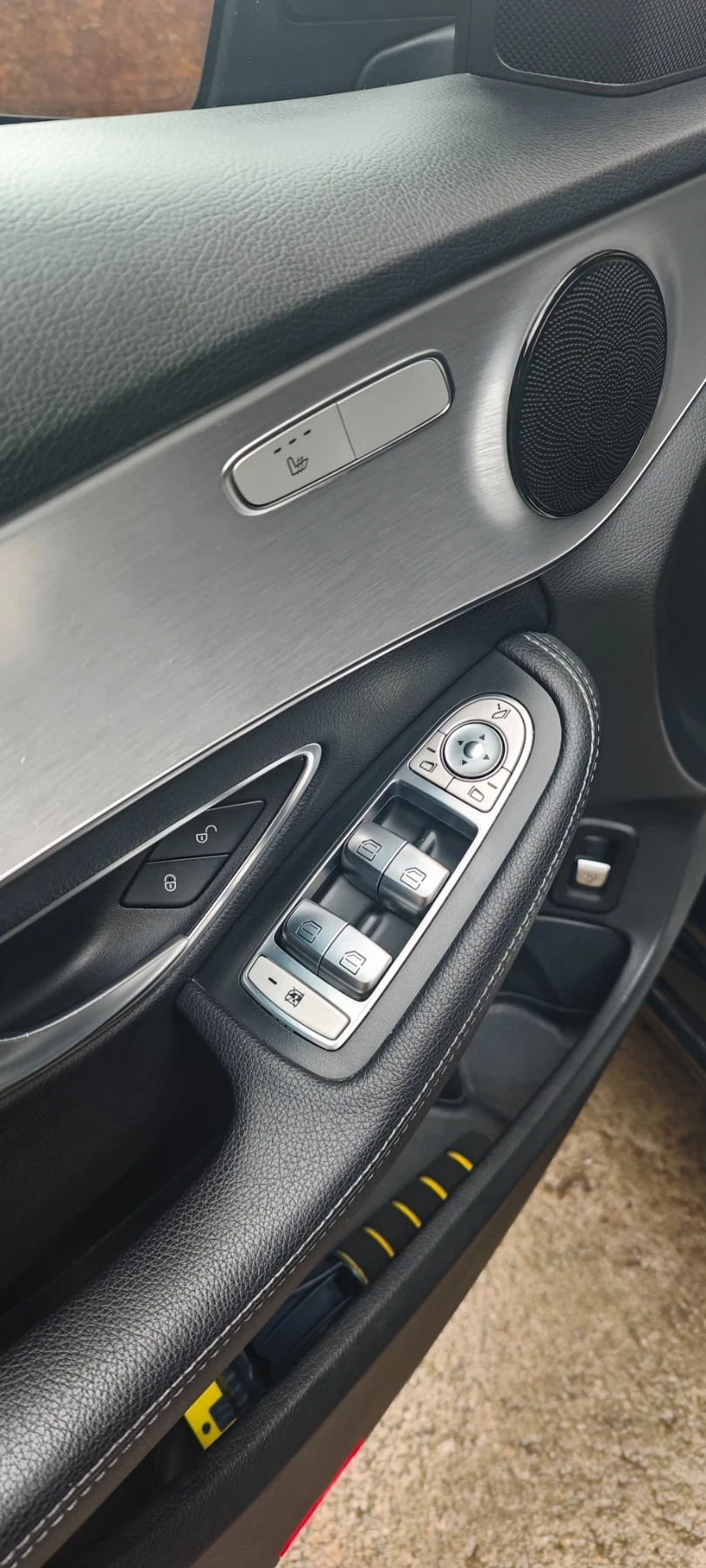 Mercedes-Benz C 220, снимка 13 - Автомобили и джипове - 55962952