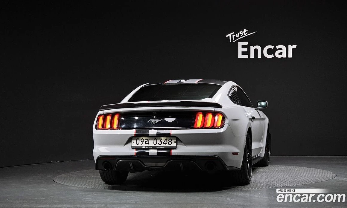 Ford Mustang Coupe, снимка 4 - Автомобили и джипове - 56120052