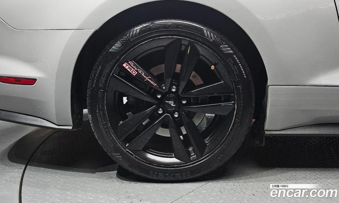 Ford Mustang Coupe, снимка 5 - Автомобили и джипове - 56120052