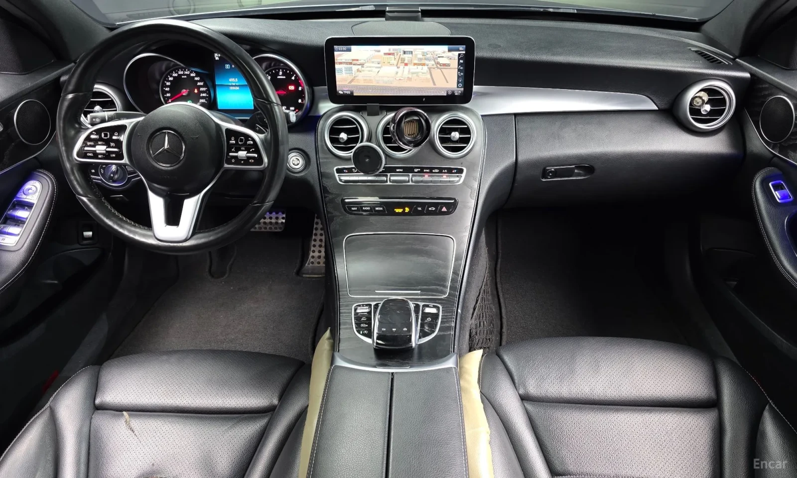 Mercedes-Benz C 220 4MATIC\AMG Line\TOP CENA, снимка 7 - Автомобили и джипове - 56185658