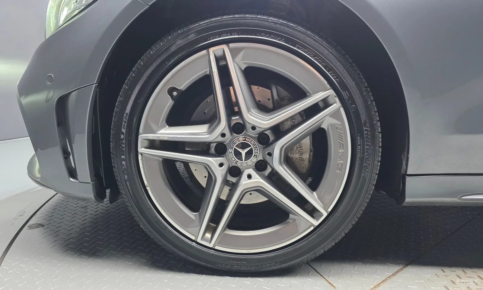 Mercedes-Benz C 220 4MATIC\AMG Line\TOP CENA, снимка 5 - Автомобили и джипове - 56185658