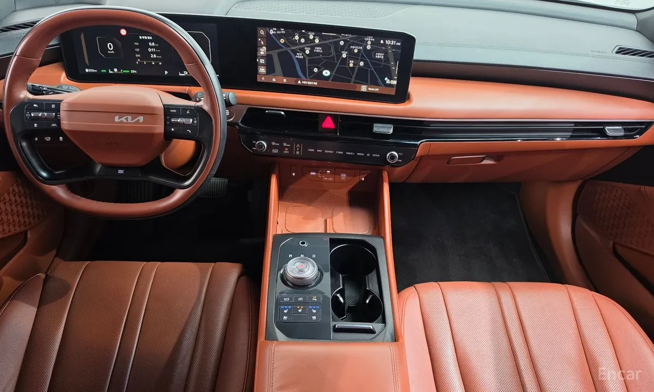 Kia K8 NOBLESSE* 360 КАМЕРИ* ПАНОРАМА* ОБДУХ* КРАЙНА ЦЕНА, снимка 8 - Автомобили и джипове - 56388977