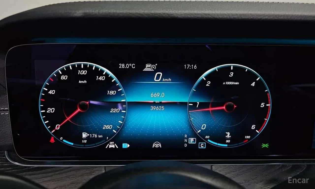 Mercedes-Benz E 220 d 4MATIC * AMG ����� * HUD * FACE * ���� �� �� *  | Mobile.bg � ����������� 8