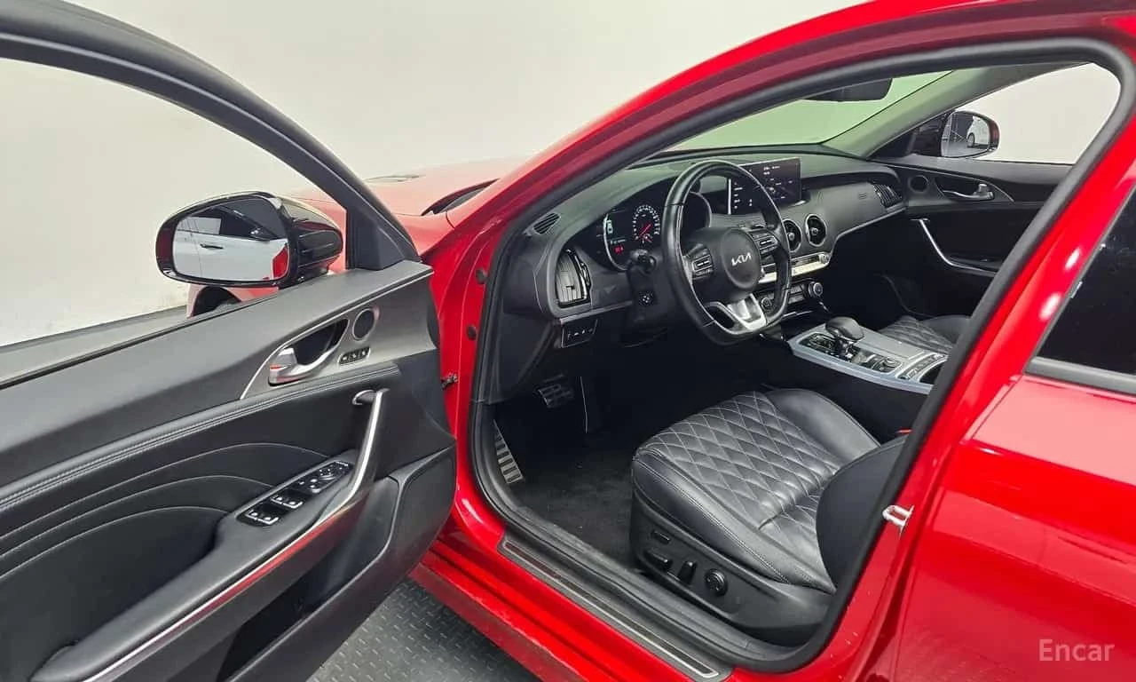 Kia Stinger * 2.5 AWD Masters * ЦЕНА ДО БГ, снимка 7 - Автомобили и джипове - 56616808