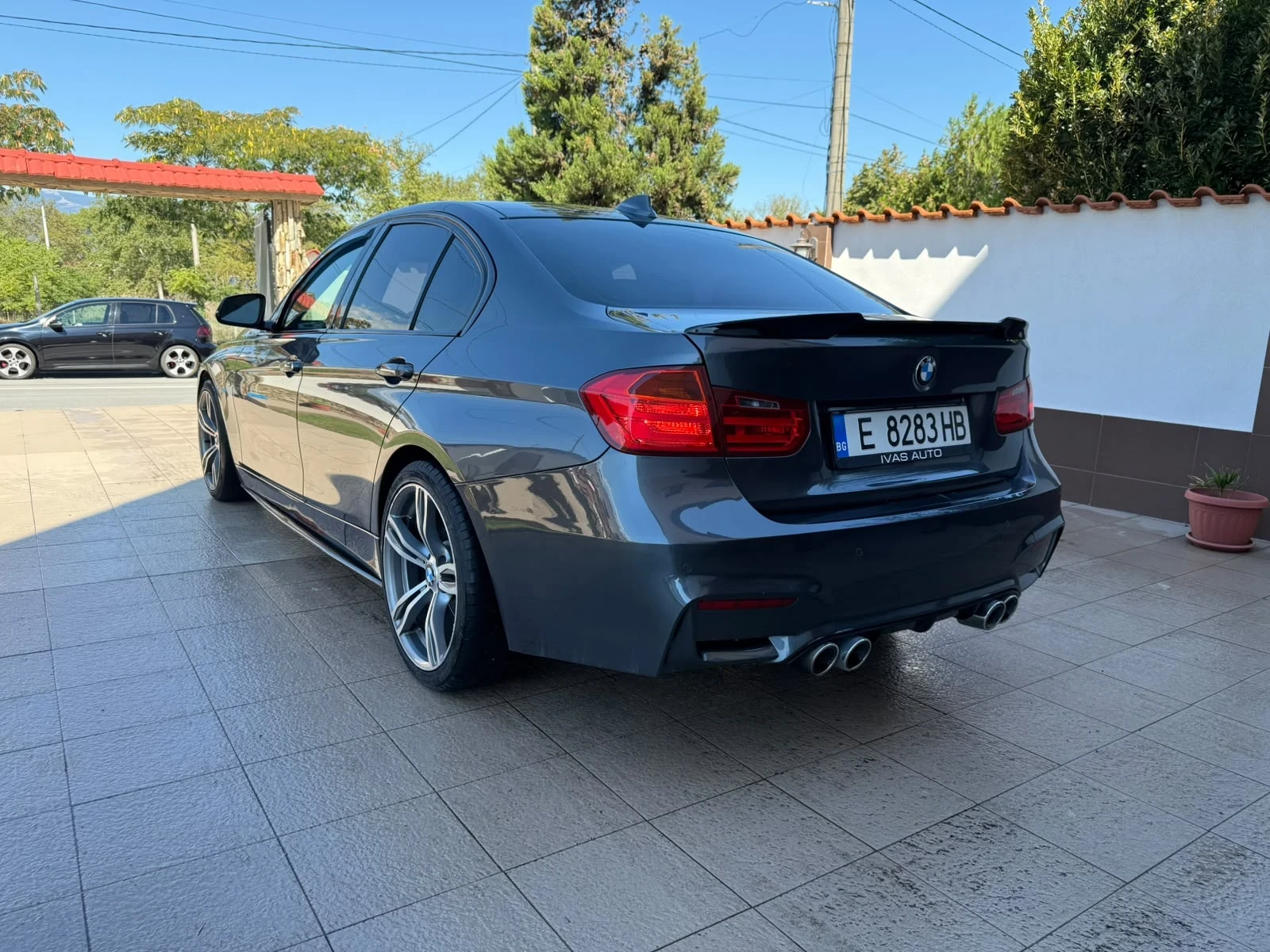 BMW 330, снимка 2 - Автомобили и джипове - 56727467