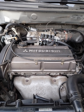 Mitsubishi Outlander, снимка 17 - Автомобили и джипове - 44724654