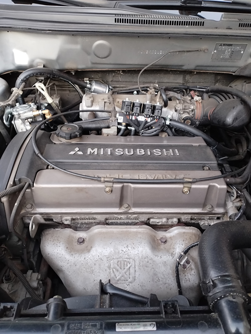Mitsubishi Outlander, снимка 17 - Автомобили и джипове - 46400539