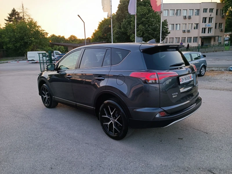 Toyota Rav4 2.0i-152кс-ШВЕЙЦАРИЯ-FACELIFT-6ск-4Х4-NAVI-Keyless, снимка 6 - Автомобили и джипове - 51098203