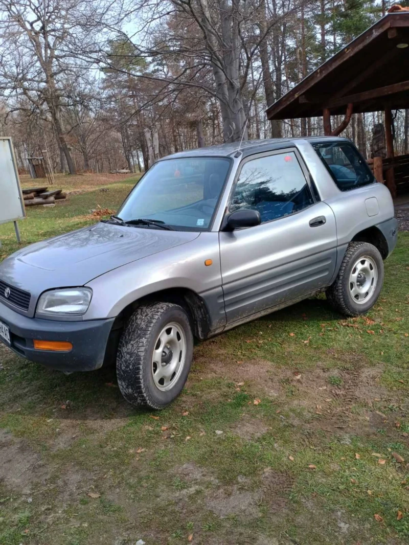 Toyota Rav4 2.0, снимка 3 - Автомобили и джипове - 52655141