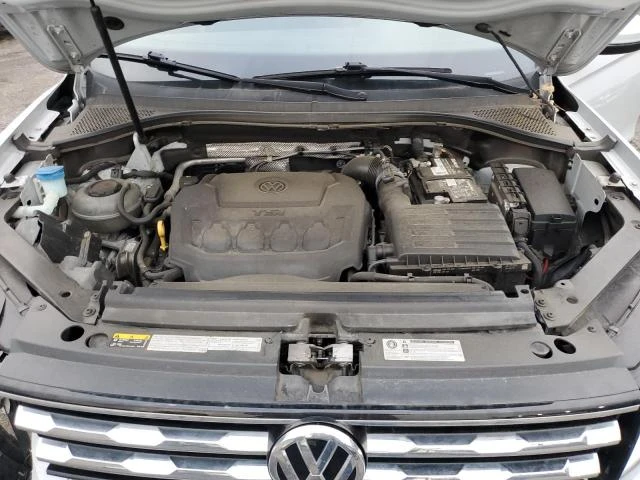 VW Tiguan 2.0L 4 All wheel drive, снимка 5 - Автомобили и джипове - 52975957