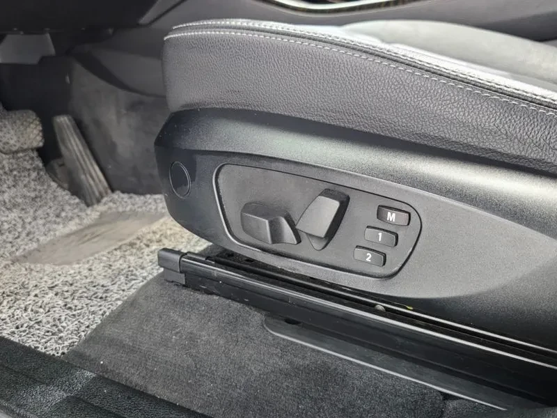 BMW X3 2.0d, снимка 17 - Автомобили и джипове - 54603144