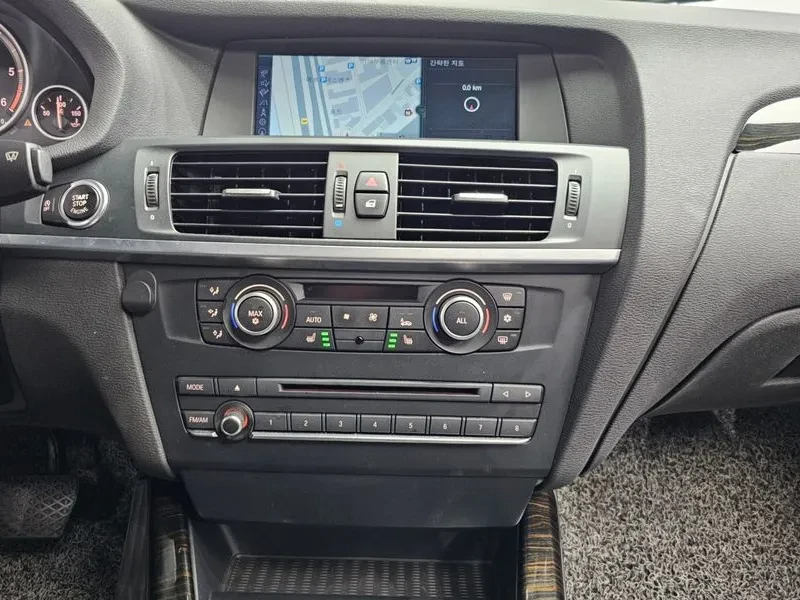 BMW X3 2.0d, снимка 15 - Автомобили и джипове - 54603144