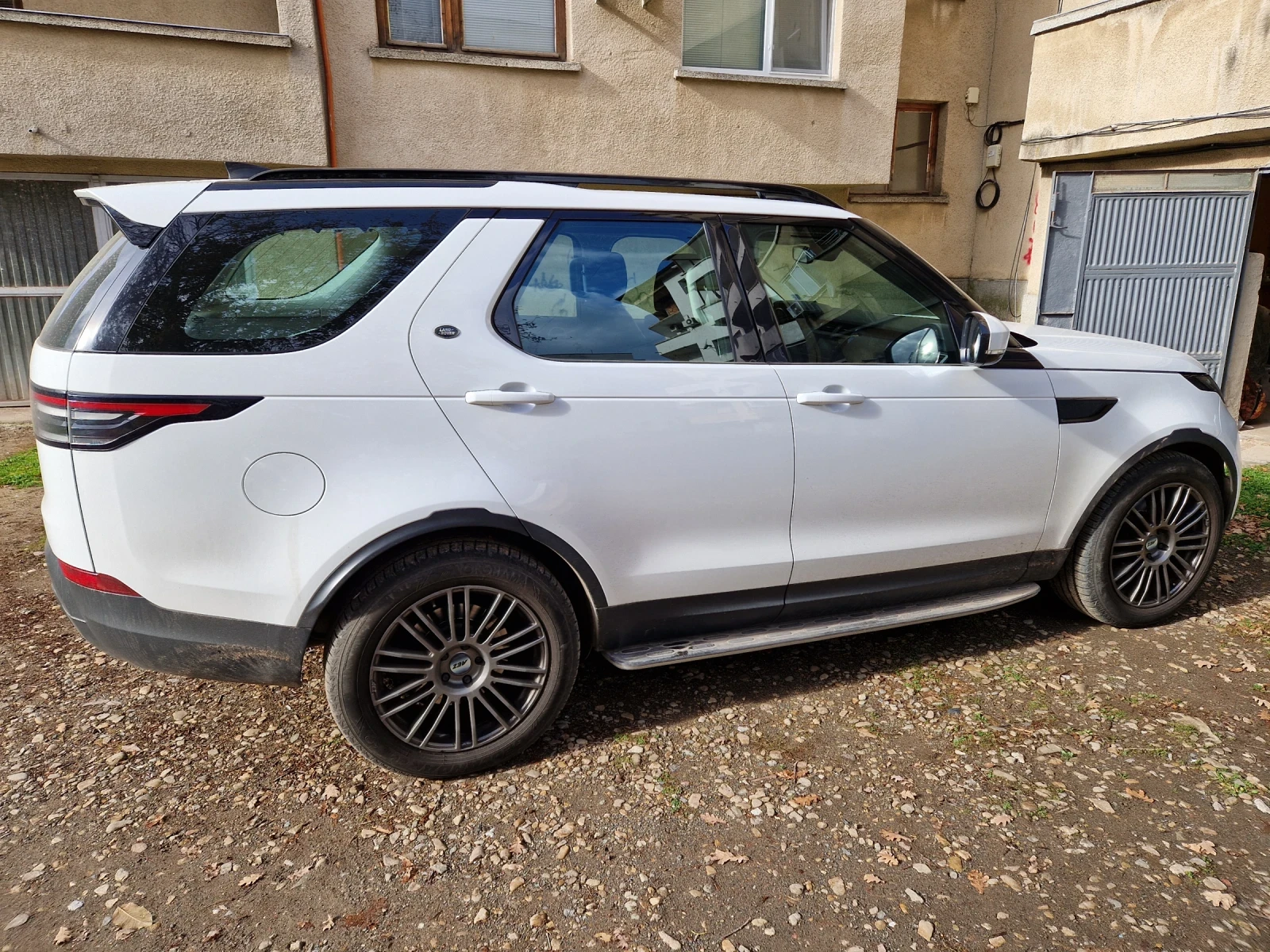 Land Rover Discovery  - изображение 6