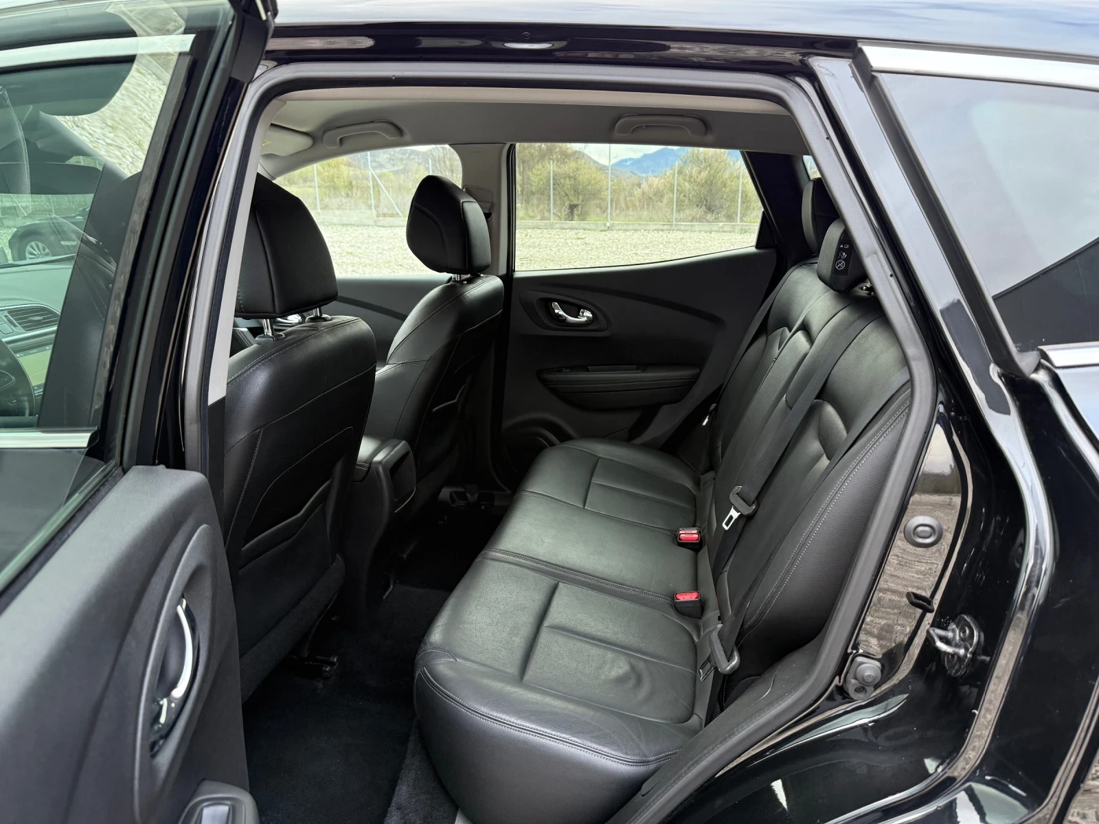 Renault Kadjar 1.2 TCE BOSE AUTOMAT KOJA | Mobile.bg — изображение 12