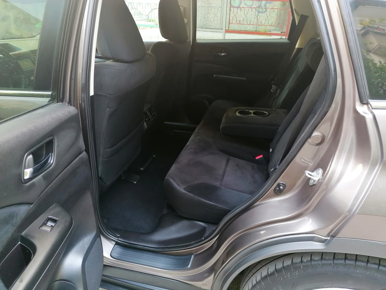 Honda Cr-v 1.6 i-Навигация Камера Подгрев LED Comfort  - изображение 10