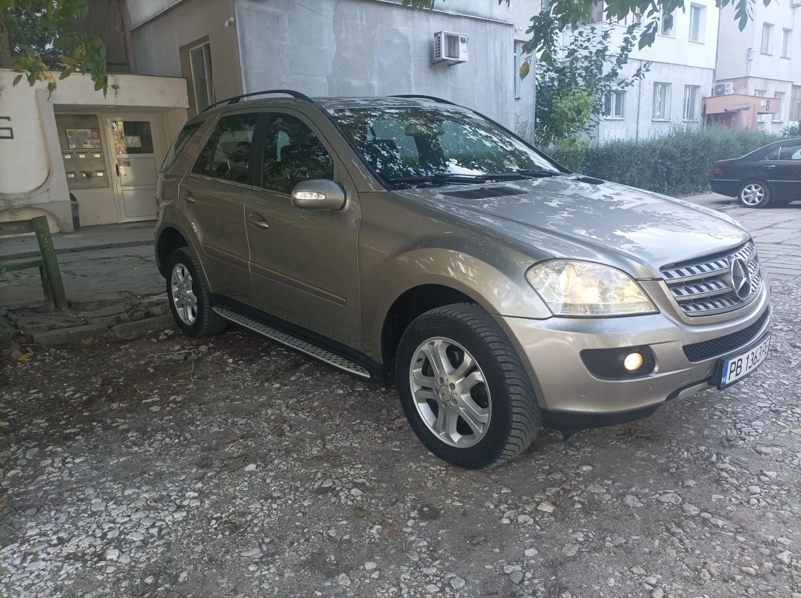 Mercedes-Benz ML 280 Джип  - изображение 3