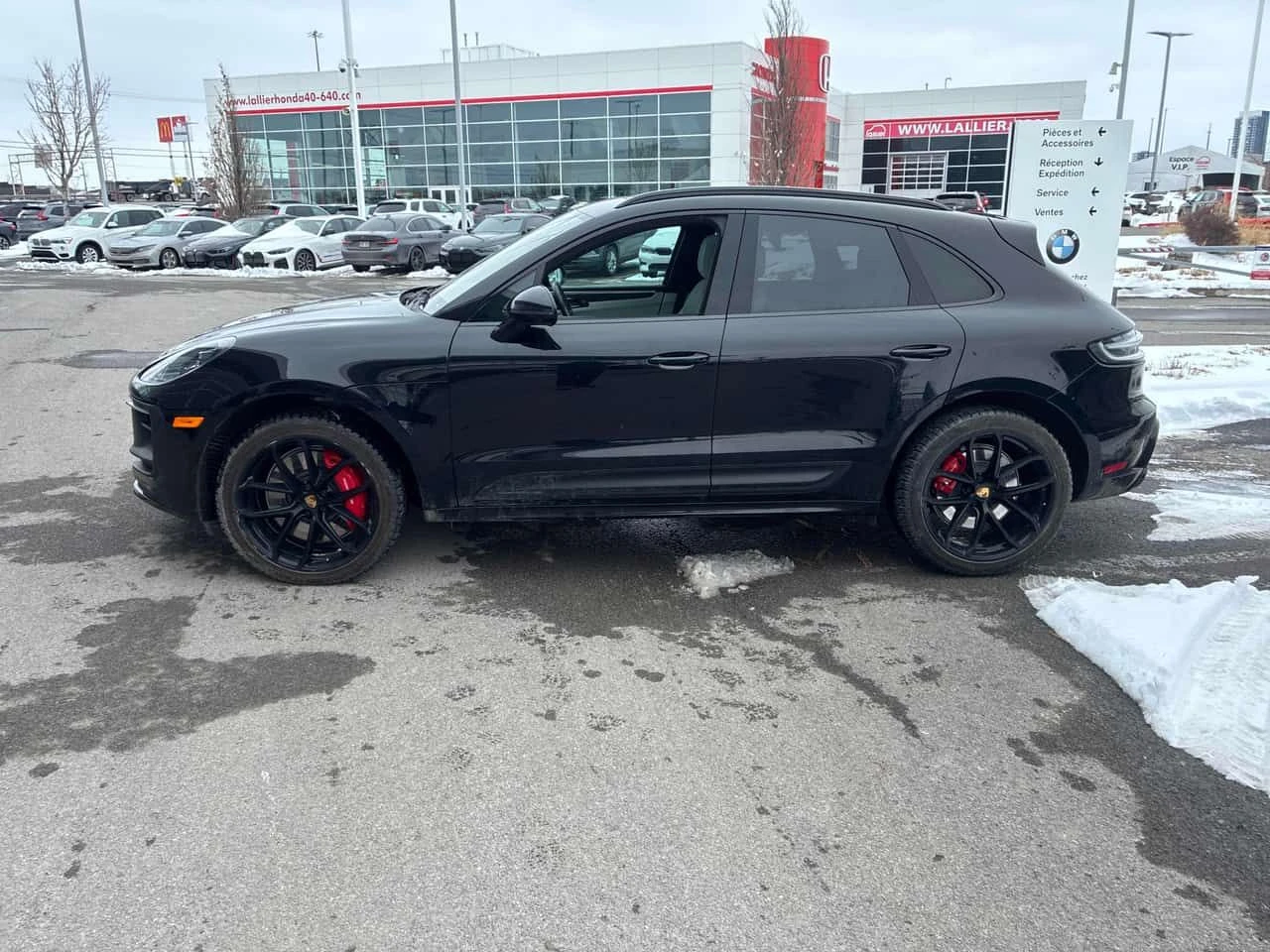 Porsche Macan * GTS * CARFAX * PANO * 360 , снимка 2 - Автомобили и джипове - 53963994