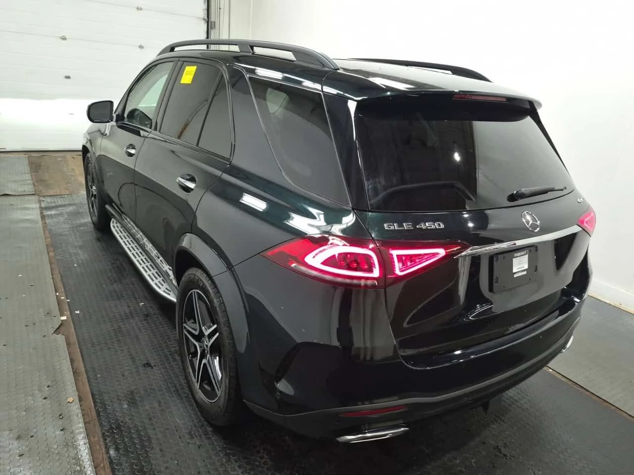Mercedes-Benz GLE AMG Line * CARFAX * Без инциденти * От Mercedes * , снимка 5 - Автомобили и джипове - 54855017