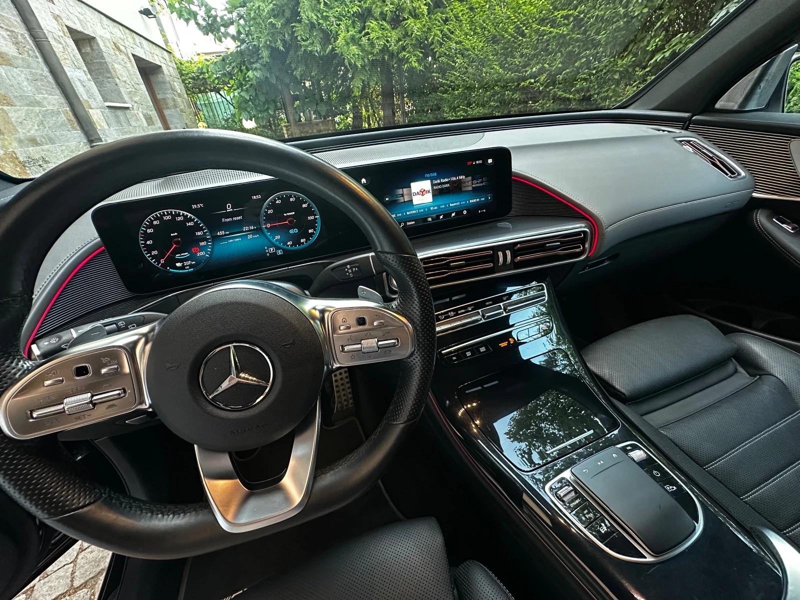 Mercedes-Benz EQC, снимка 8 - Автомобили и джипове - 55504708