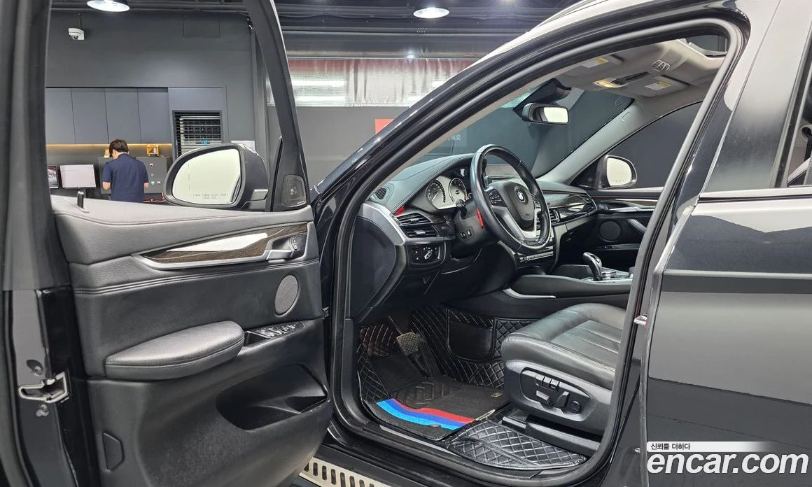 BMW X6 xDrive 30d, снимка 13 - Автомобили и джипове - 56157107