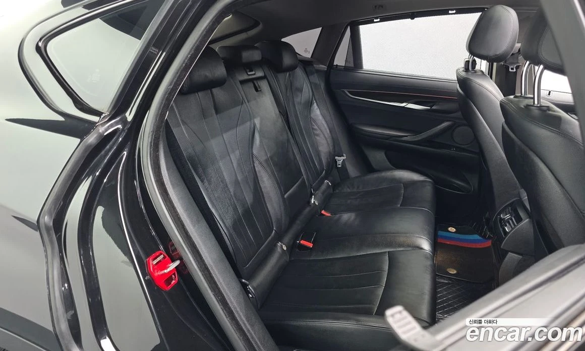 BMW X6 xDrive 30d, снимка 17 - Автомобили и джипове - 56157107