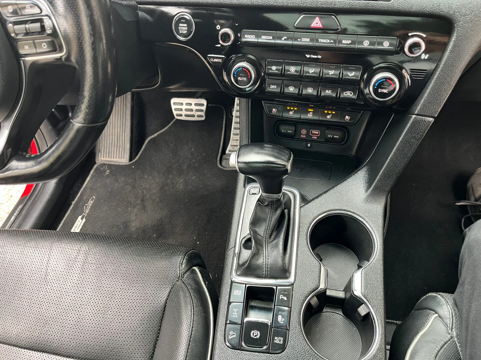 Kia Sportage GT-Line 177ps 4x4 full! Швейцария!, снимка 15 - Автомобили и джипове - 56242283