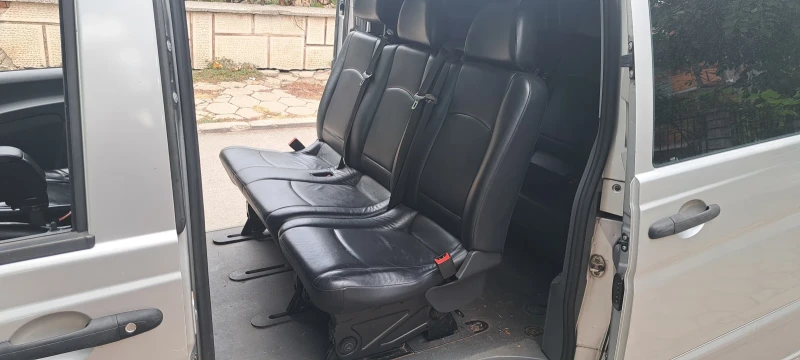 Mercedes-Benz Viano 220 cdi, снимка 11 - Бусове и автобуси - 47096939