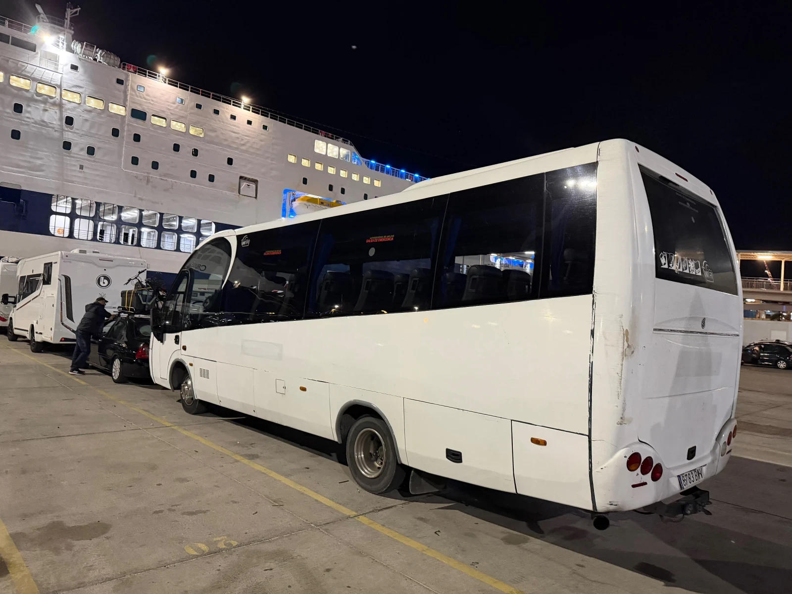 Iveco Classic MAGO 2 31 mesta klima telma vip izpilnenie - изображение 3