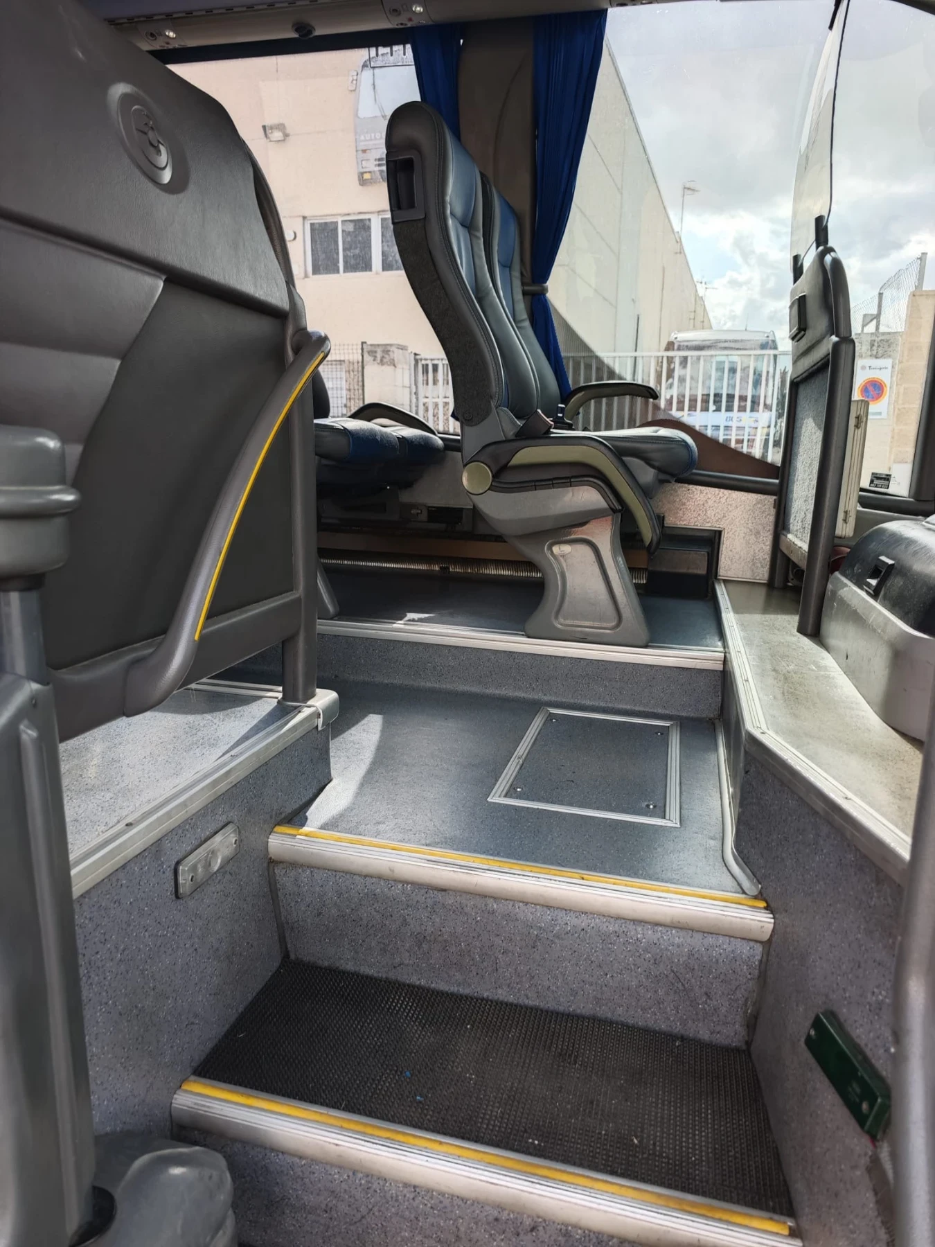 Iveco Classic MAGO 2 31 mesta klima telma vip izpilnenie - изображение 7