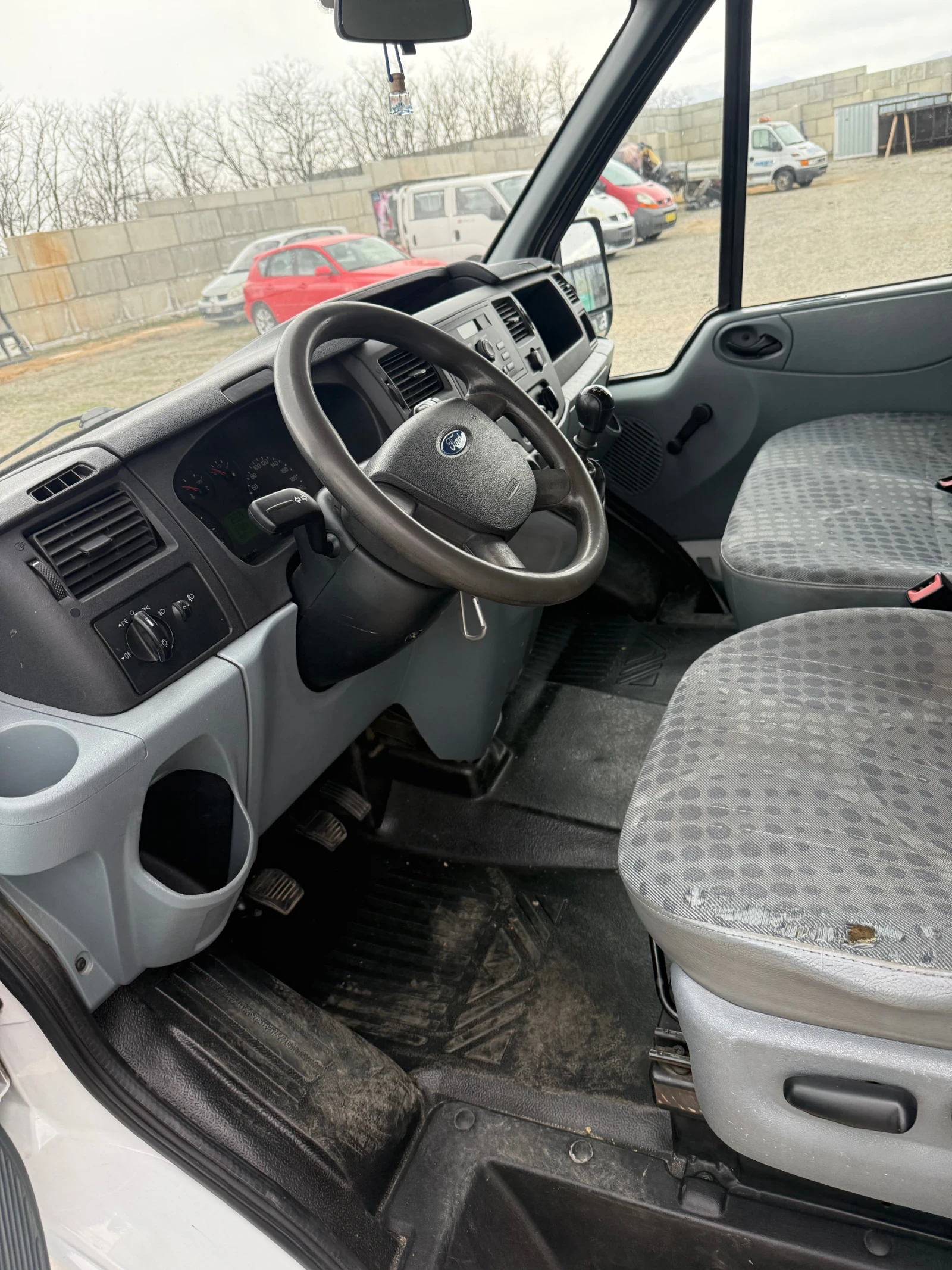 Ford Transit 2.4ТДИ КЛИМА МАКСИ, снимка 9 - Бусове и автобуси - 53894144