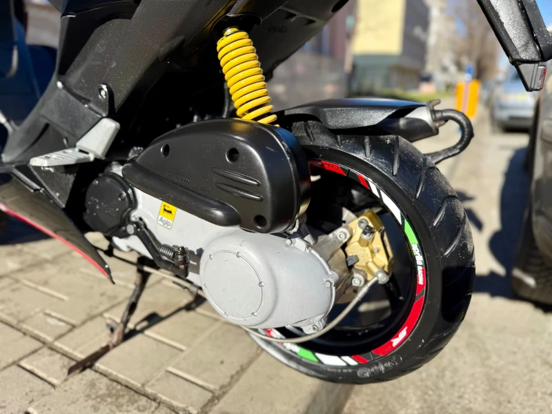 Aprilia Sr 50 , снимка 12 - Мотоциклети и мототехника - 52930091