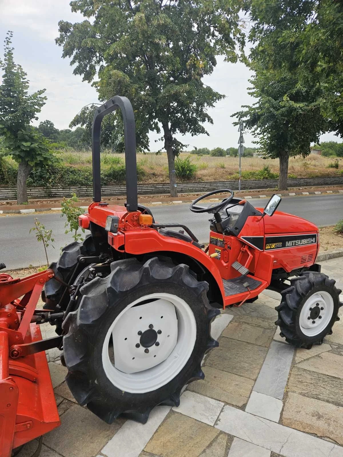 Трактор Yanmar Yanmar, снимка 2 - Селскостопанска техника - 48045177