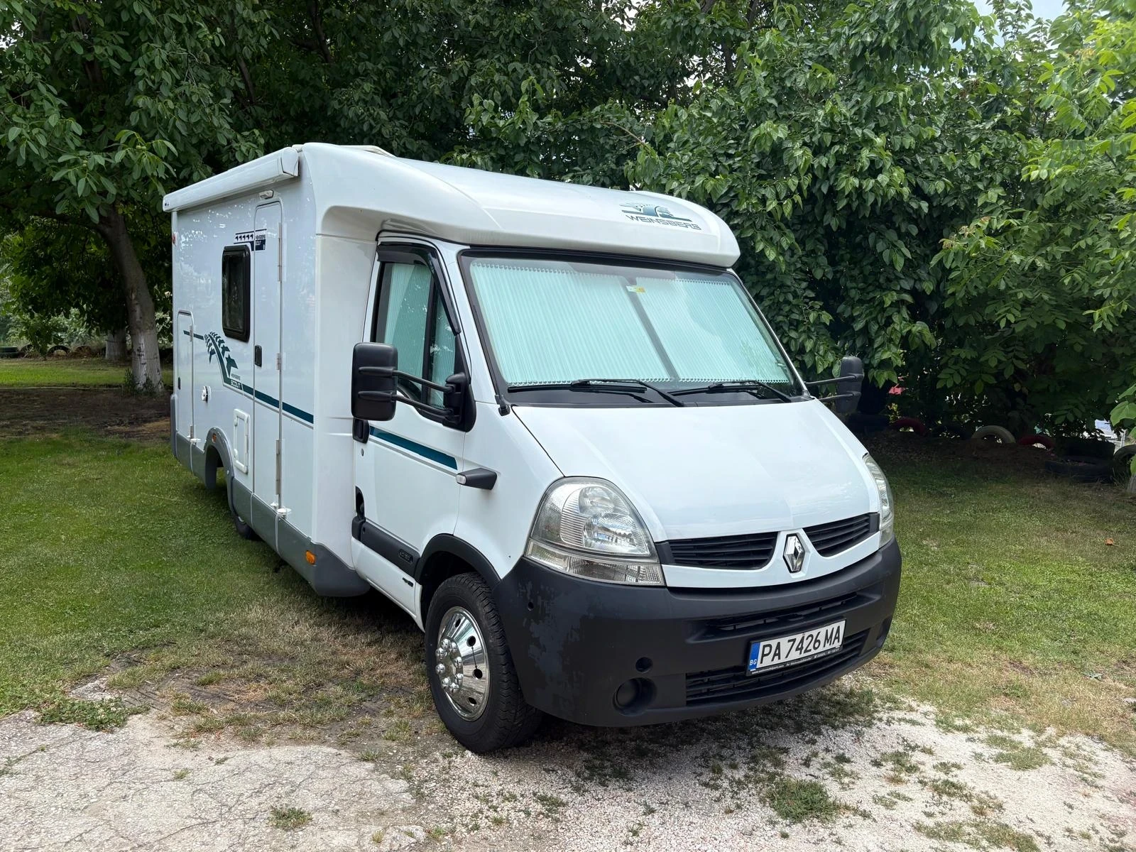 Кемпер Knaus 2.5DCI, снимка 3 - Каравани и кемпери - 55051285