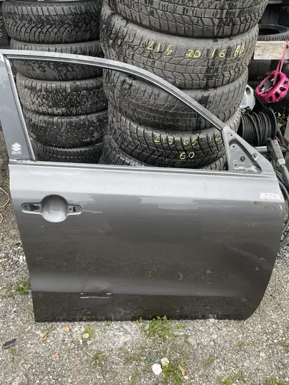 Предна дясна врата за Suzuki Vitara III 3 след 2015