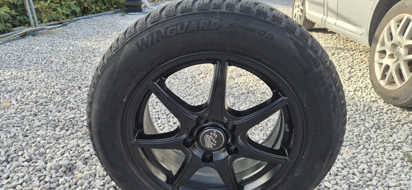 Гуми с джанти  205/60R16