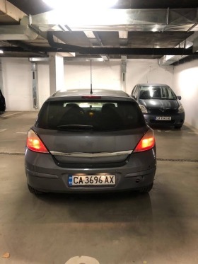 Обява за продажба на Opel Astra 1.6 twinport ~5 499 лв. - изображение 6