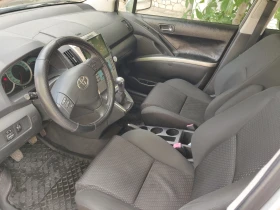 Обява за продажба на Toyota Corolla verso 2.2 D4D ~8 000 лв. - изображение 7