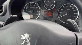 Peugeot Partner 1.6HDi 100кс., Autom., Klima - 13500 лв. / 6902.44 € - 14594339 10