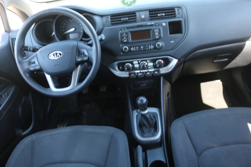 Kia Rio 1.2i, снимка 11 - Автомобили и джипове - 45038203