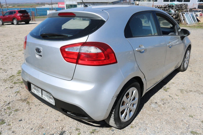 Kia Rio 1.2i, снимка 6 - Автомобили и джипове - 45038203