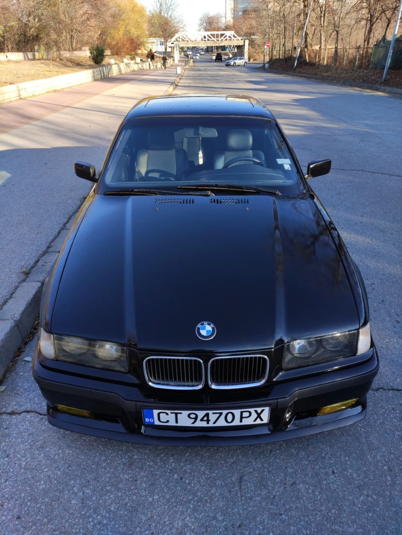 BMW 320, снимка 6 - Автомобили и джипове - 48117861