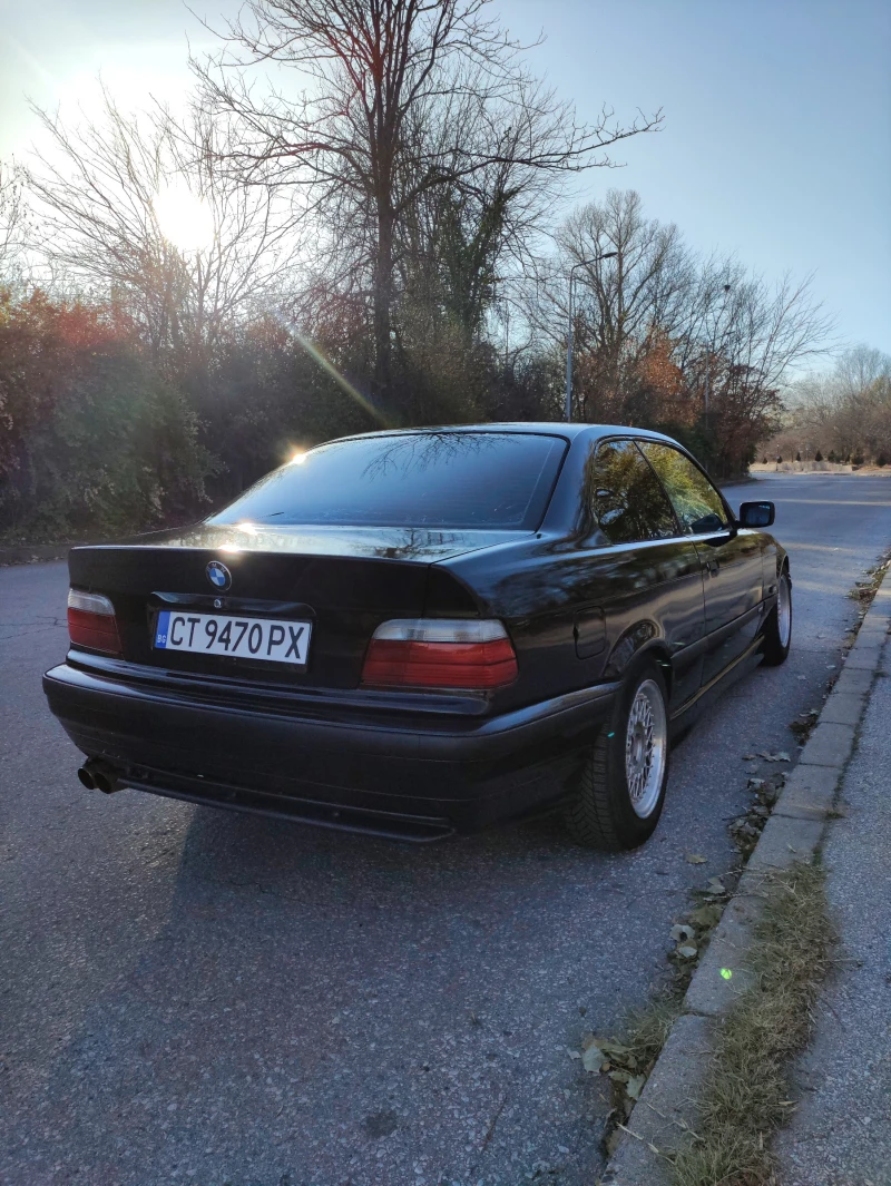 BMW 320, снимка 4 - Автомобили и джипове - 48117861