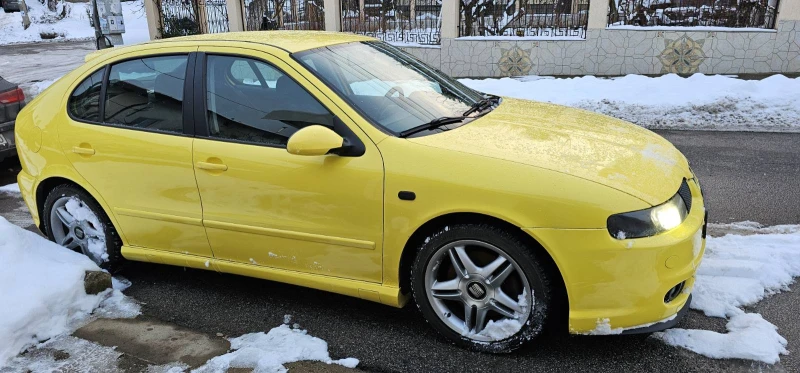 Seat Leon 1.8T FR, снимка 4 - Автомобили и джипове - 48912267