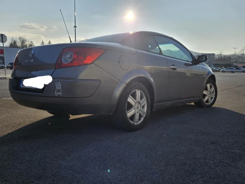 Renault Megane Кабрио , снимка 3 - Автомобили и джипове - 49045376