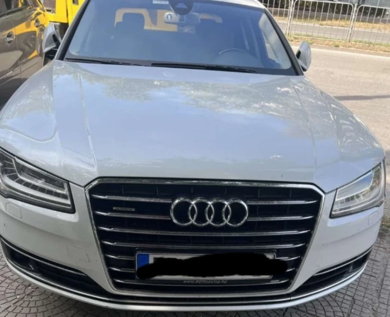 Audi A8, снимка 1 - Автомобили и джипове - 49275326