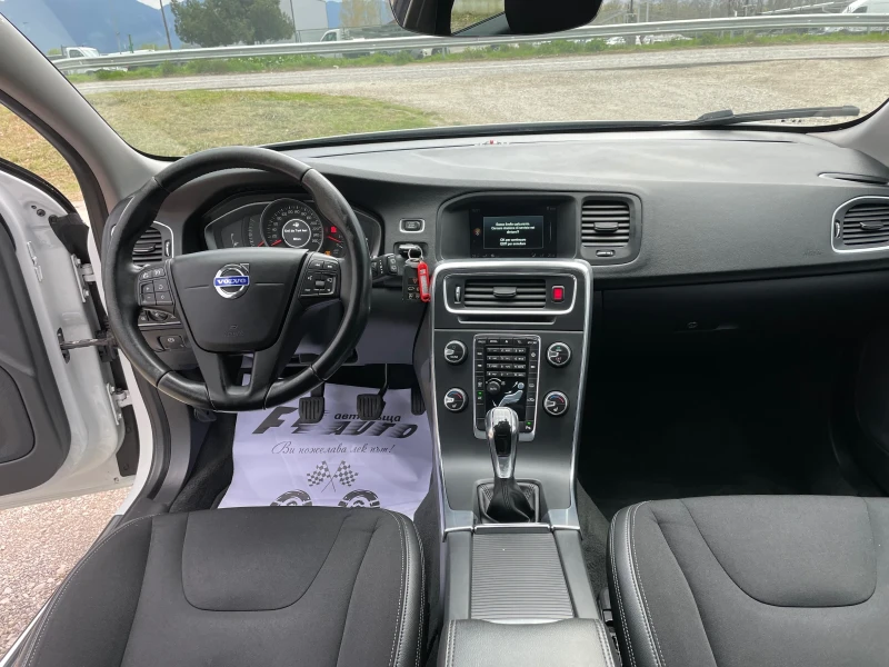 Volvo V60 2.0TDI-150-FEIS-ITALIA, снимка 8 - Автомобили и джипове - 49853983