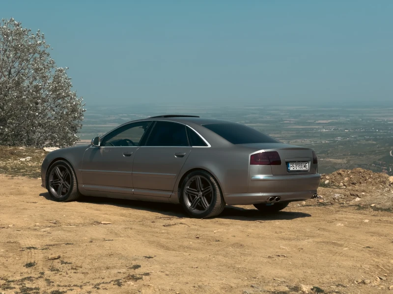 Audi A8 4.2/335, снимка 3 - Автомобили и джипове - 50970334