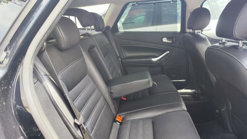 Ford Mondeo Titanium 2.2tdci, снимка 11 - Автомобили и джипове - 51204965